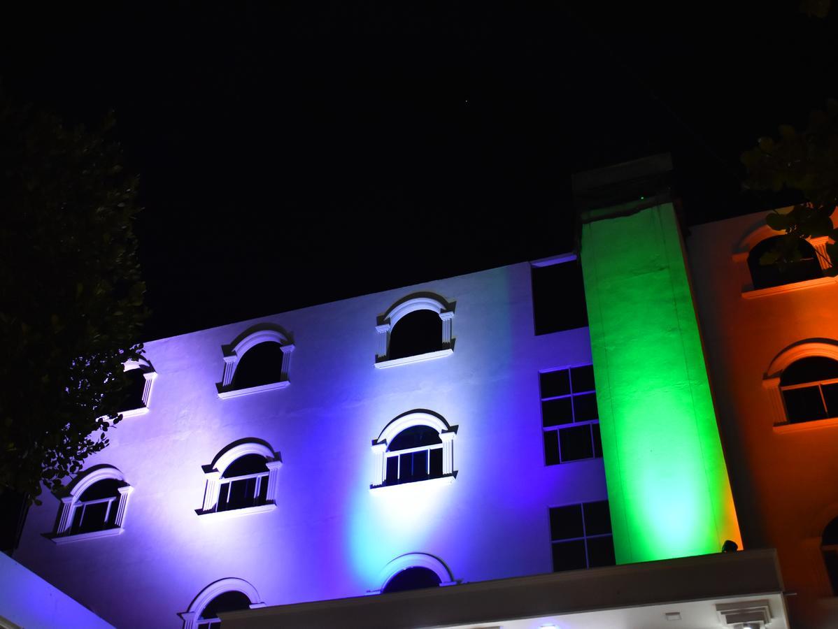 Capitalcity Hotel บาดุลลา ภายนอก รูปภาพ